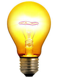 أول من اخترع المصباح الكهربائي؟
