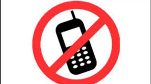 هل تعترض على استخدام الهاتف المحمول في أماكن الانتظار ؟