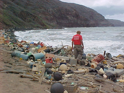 القمامات البحرية