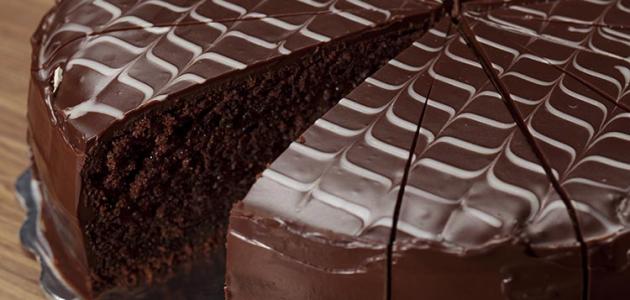 طريقة عمل الكيكة العادية وكيكة الشوكولاتة
