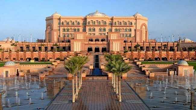 قصر الإمارات أكبر بيت في العالم
