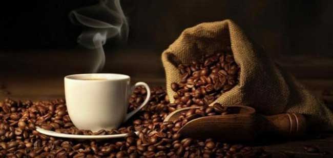 شرب القهوة مابين الفوائد والأضرار والمخاطر