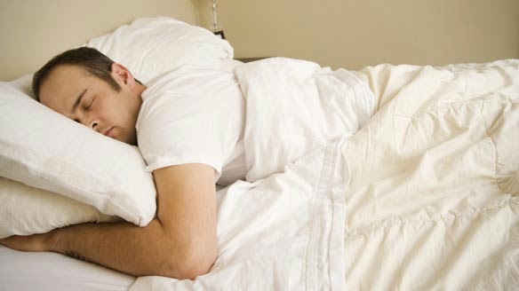 فوائد النوم المبكر ولفترات كافية